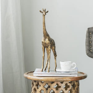 Giraffe Sculpture Evergreen A475