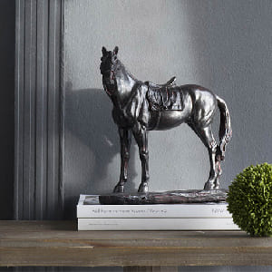 Horse Sculpture Evergreen A469