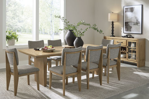 Ashley Dinning Room Table Set W/ 8 Chairs D222